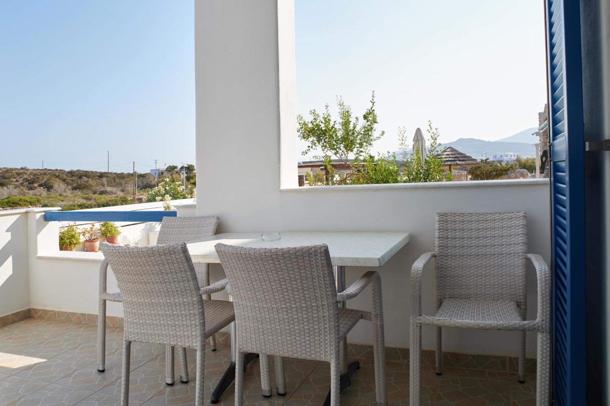 Theologos Beach Antiparos Town المظهر الخارجي الصورة